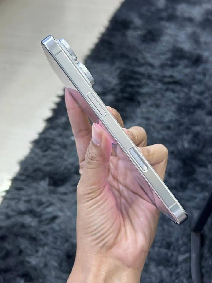 iPhone 16 Pro Max 128 GB