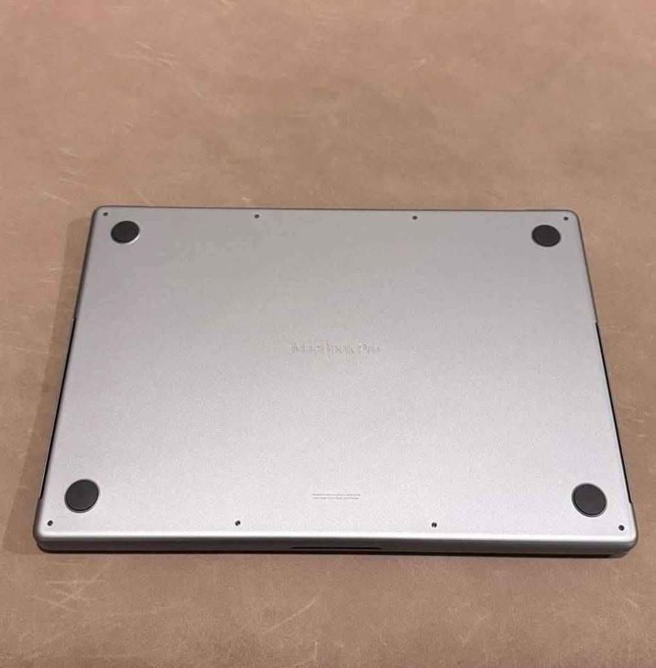 Macbook Pro 16 512GB