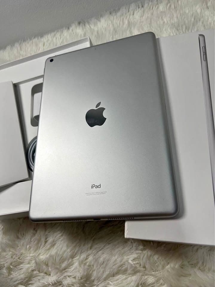 iPad Gen9 64GB