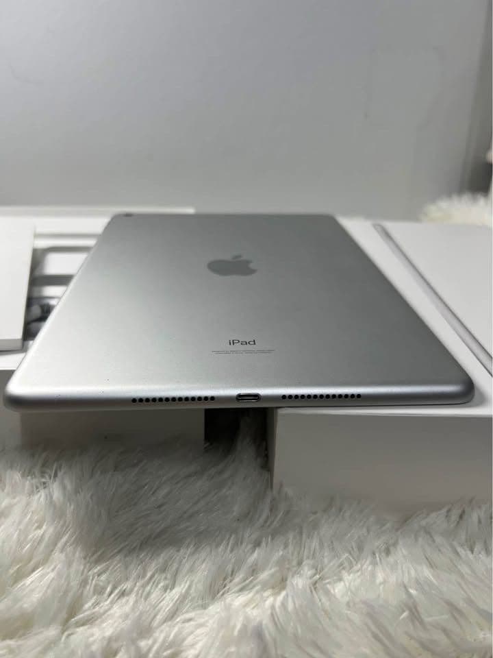 iPad Gen9 64GB