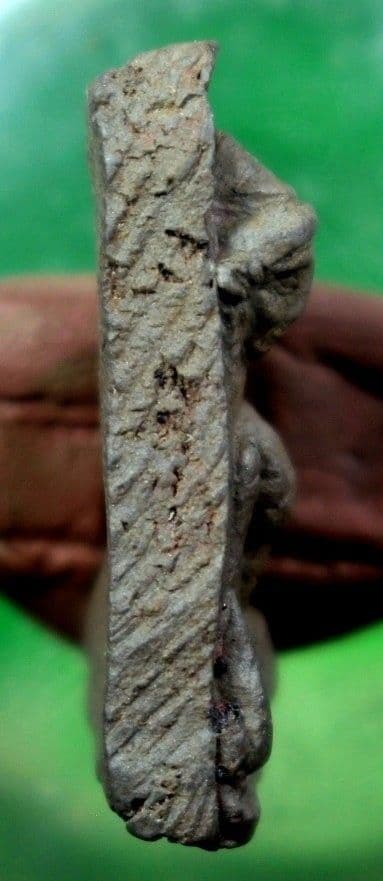 Phra Pong Suphan Stone Powder