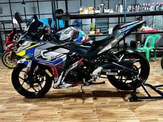 Yamaha YZF-R3 2016 - image blurred placeholder