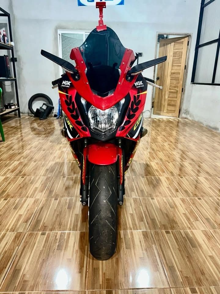 Honda CBR650