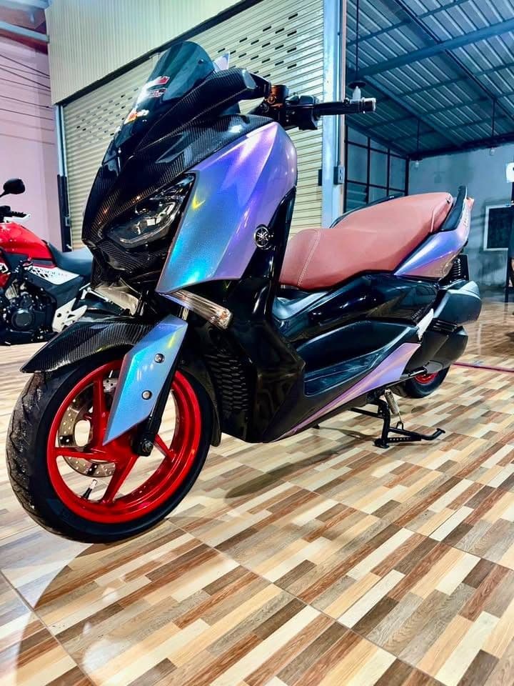 Yamaha XMAX 300