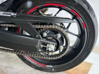 ฮอนด้า CBR650R - image blurred placeholder