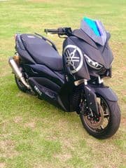 2019 Yamaha XMAX - image blurred placeholder