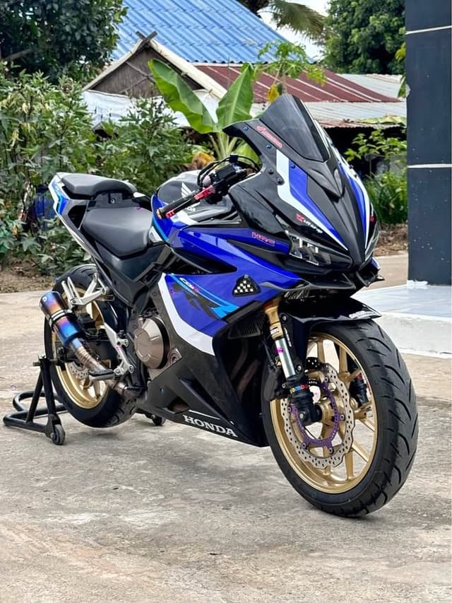 2018 ฮอนด้า CBR
