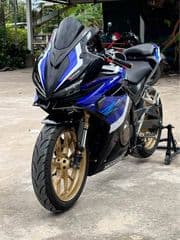 2018 Honda CBR - image blurred placeholder