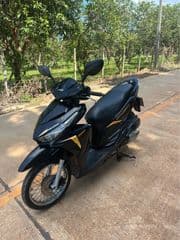 2017 Honda 125i - image blurred placeholder