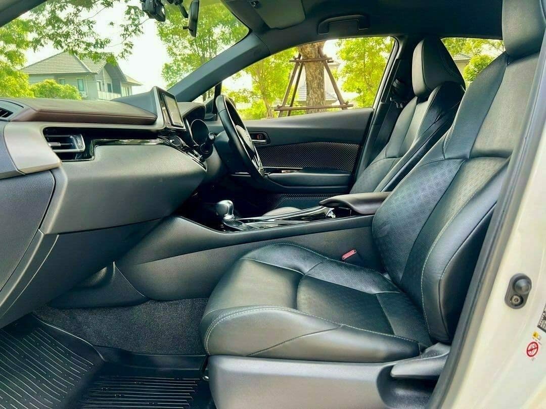 Toyota CH-R 1.8 2018, 90,000km