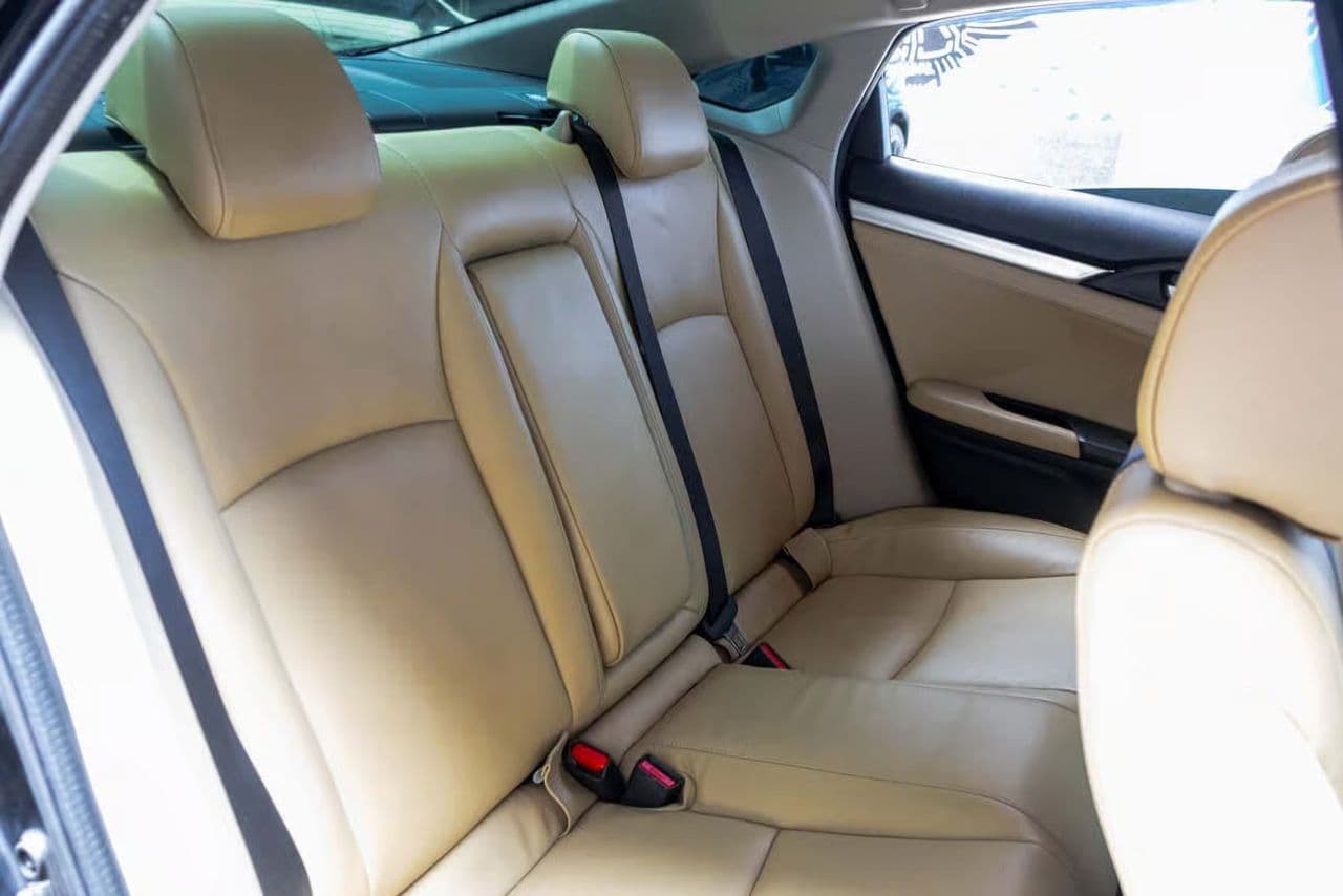 2021 ฮอนด้า ซีวิค อี 1.8