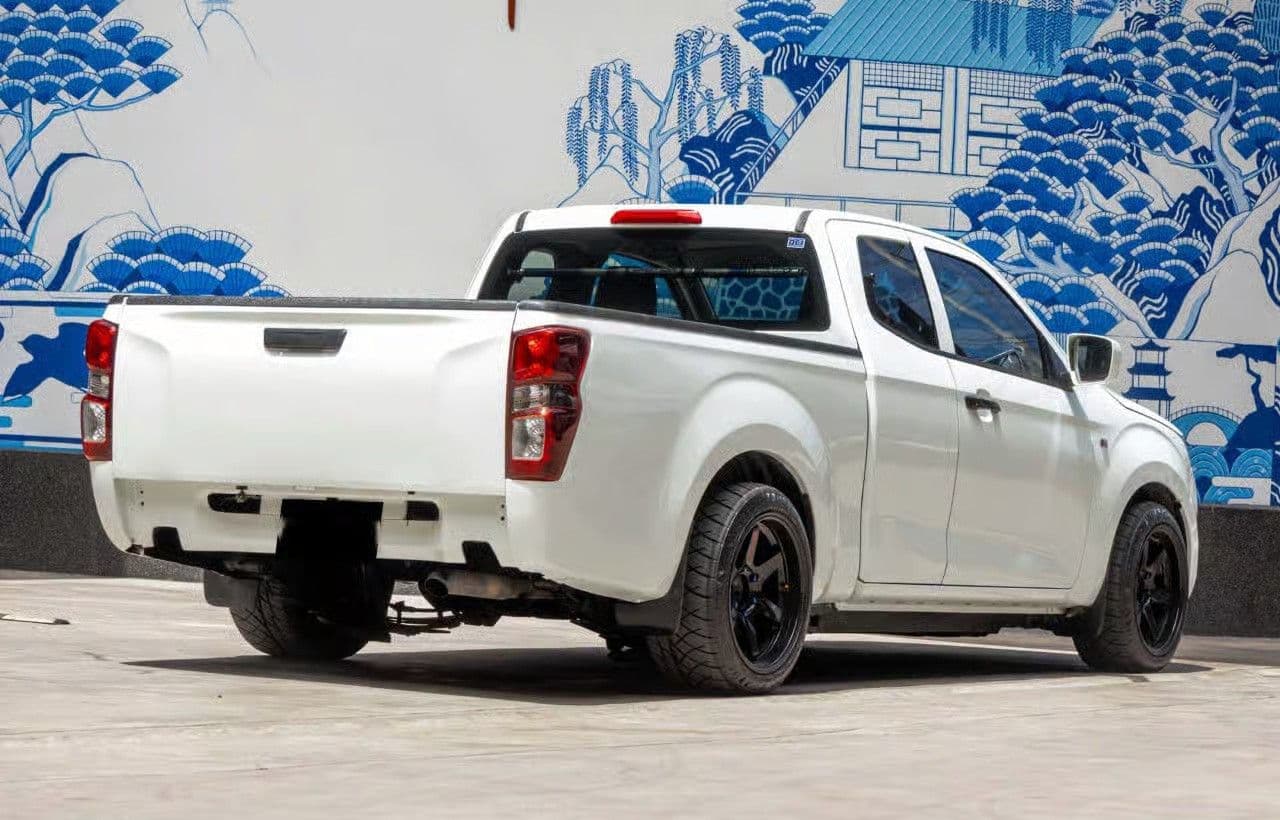 อีซูซุ ดี-แมกซ์ สเปซแค็บ S 1.9