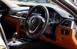 2017 BMW 330E, 76,798km - image blurred placeholder