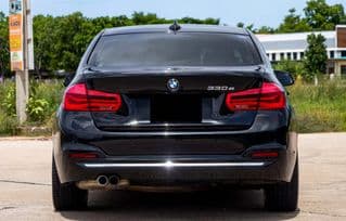 2017 BMW 330E, 76,798km - image blurred placeholder