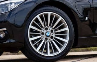 2017 BMW 330E, 76,798km - image blurred placeholder