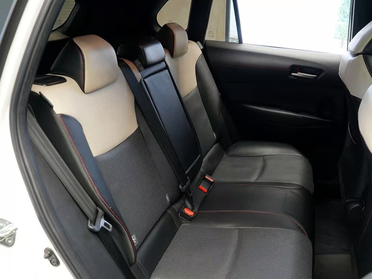 2022 Toyota Corolla Cross Hybrid 1.8