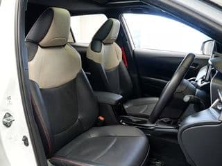 2022 Toyota Corolla Cross Hybrid 1.8 - image blurred placeholder