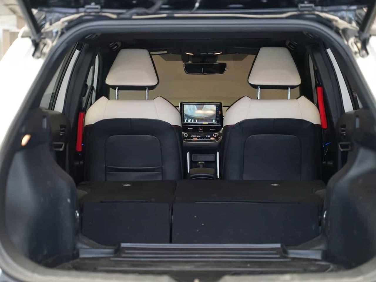 2022 Toyota Corolla Cross Hybrid 1.8