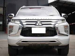 2021 Mitsubishi Pajero Sport GT 2WD - image blurred placeholder