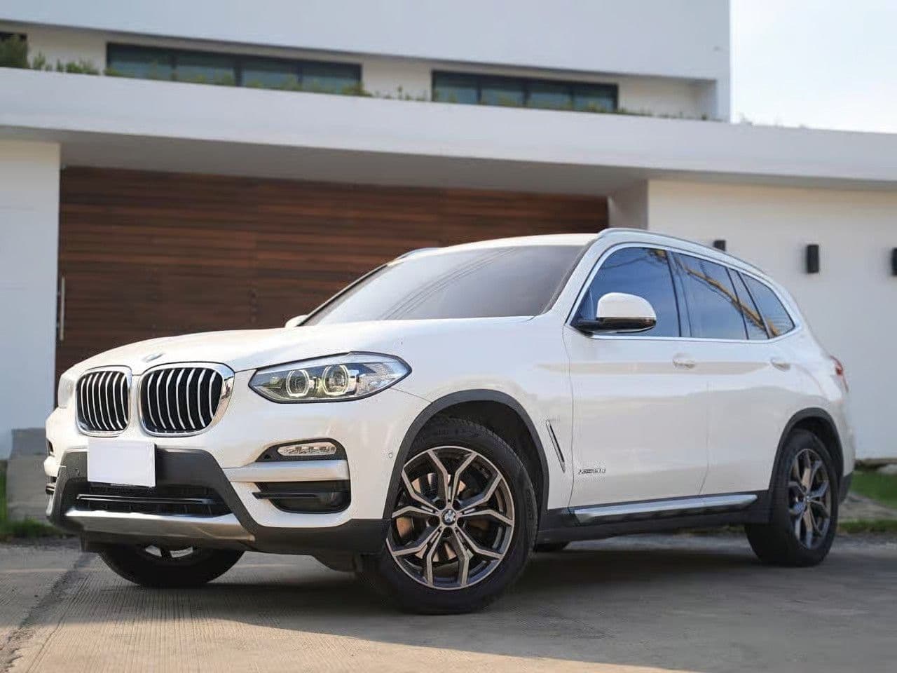 2019 BMW X3 XDRIVE
