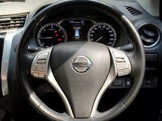 2018 Nissan Terra VL 4WD 2.3 - image blurred placeholder