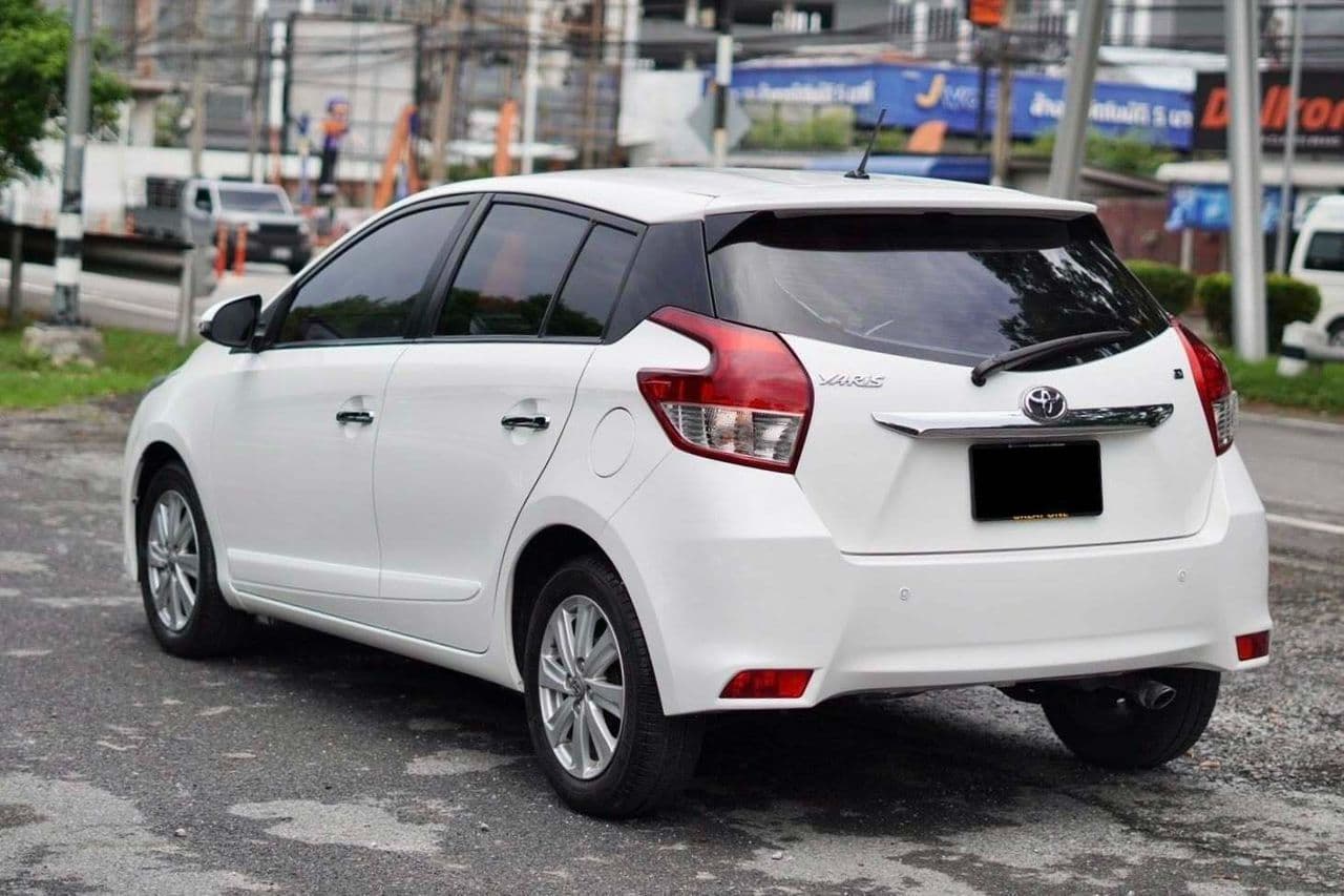 โตโยต้า ยาริส 1.2 , 140,000 กม.