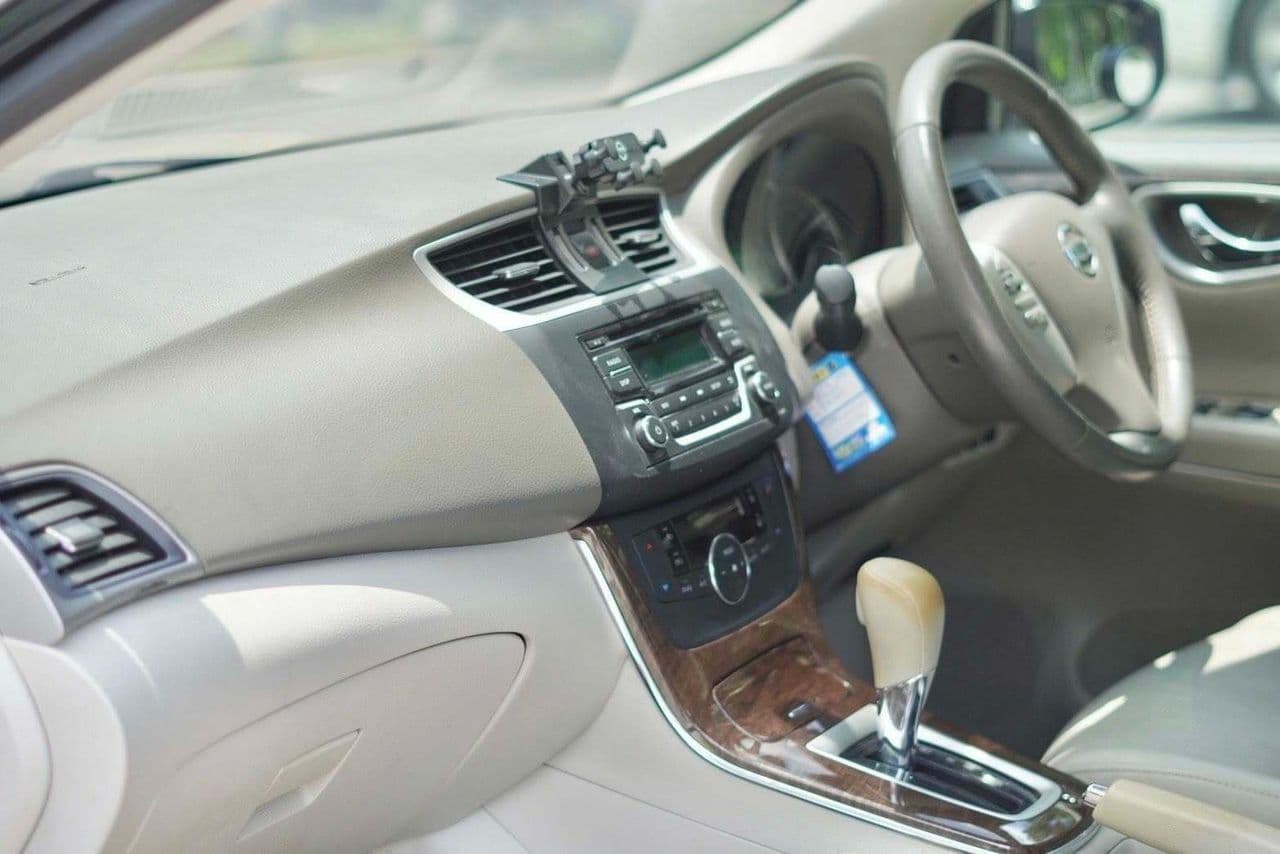Nissan Sylphy 1.6V Auto
