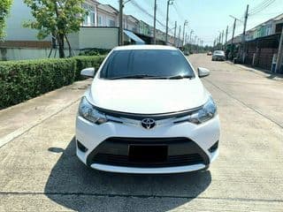 Toyota Vios - image blurred placeholder