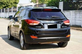 Hyundai Tucson 2.0S - image blurred placeholder