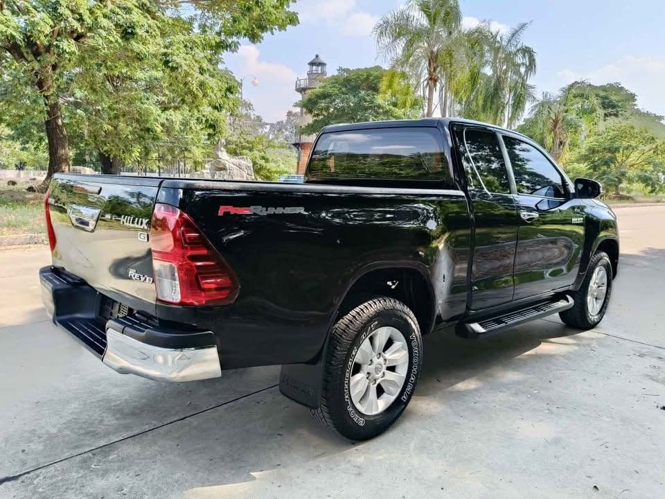 2016 Toyota Hilux Revo