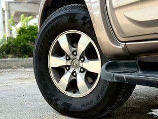 Toyota FORTUNER 3.0 V 4WD AT ปี 2007 จด 08 - image blurred placeholder