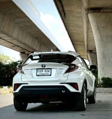 Toyota C-HR 1.8 Hybrid High AT. 2018 Registered 2019 - image blurred placeholder