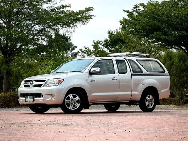 Toyota HILUX VIGO 2.5 E Extra Cab MT. ปี 2006