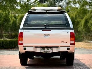 Toyota HILUX VIGO 2.5 E Extra Cab MT. 2006 - image blurred placeholder