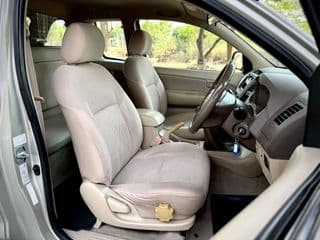 Toyota HILUX VIGO 2.5 E Extra Cab MT. 2006 - image blurred placeholder