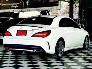 2018 Benz CLA250 2.0 AMG Dynamic - image blurred placeholder