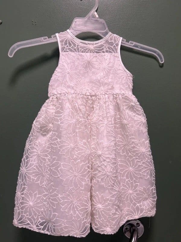 Girls lace dress