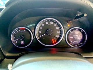 ปี 2016 HONDA BR-V 1.5 SV A/T - image blurred placeholder