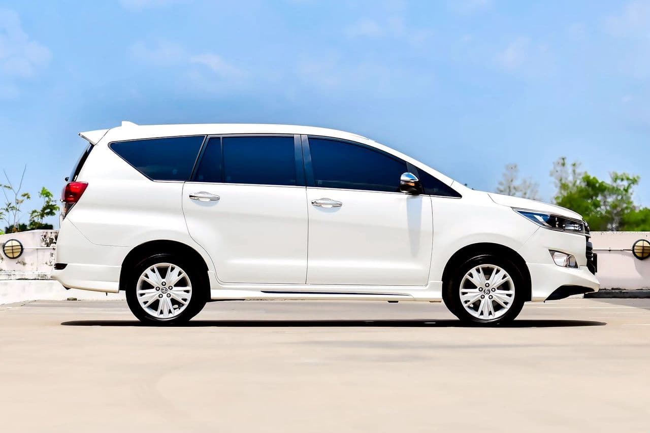 2018 Toyota Innova 2.8V A/T