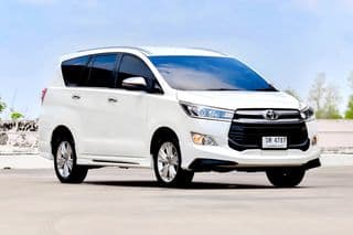 2018 Toyota Innova 2.8V A/T - image blurred placeholder