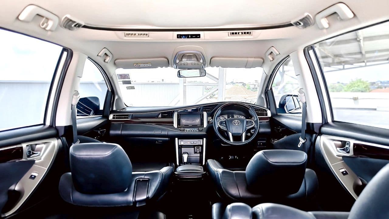 2018 Toyota Innova 2.8V A/T