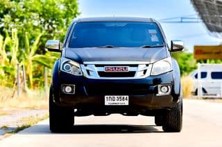2013 Isuzu D-max hilander 3.0 Ddi VGS Z-Preztise M/T - image blurred placeholder
