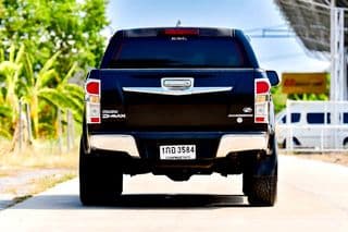 2013 Isuzu D-max hilander 3.0 Ddi VGS Z-Preztise M/T - image blurred placeholder