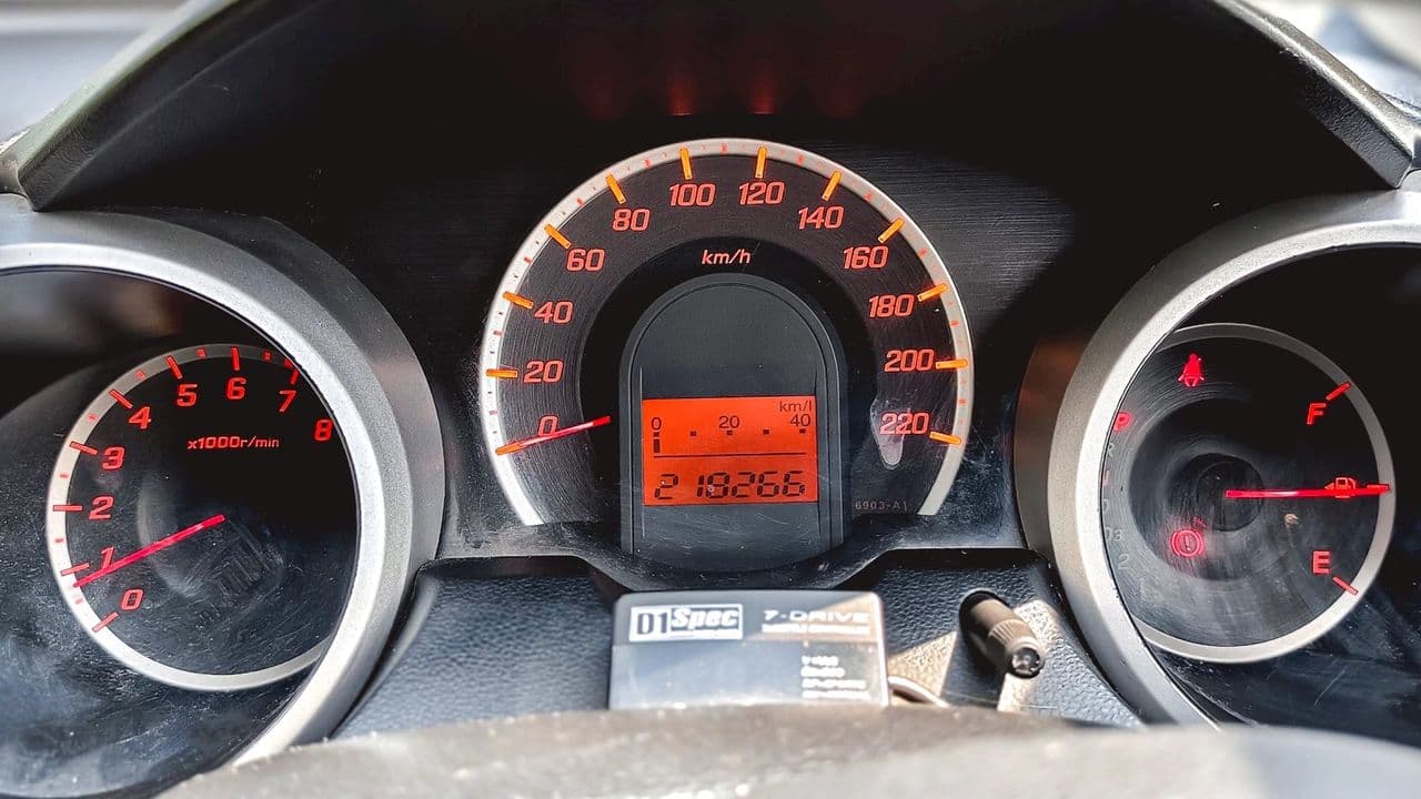 2011 Honda Jazz 1.5 S i-VTEC แฮทช์แบ็ก A/T