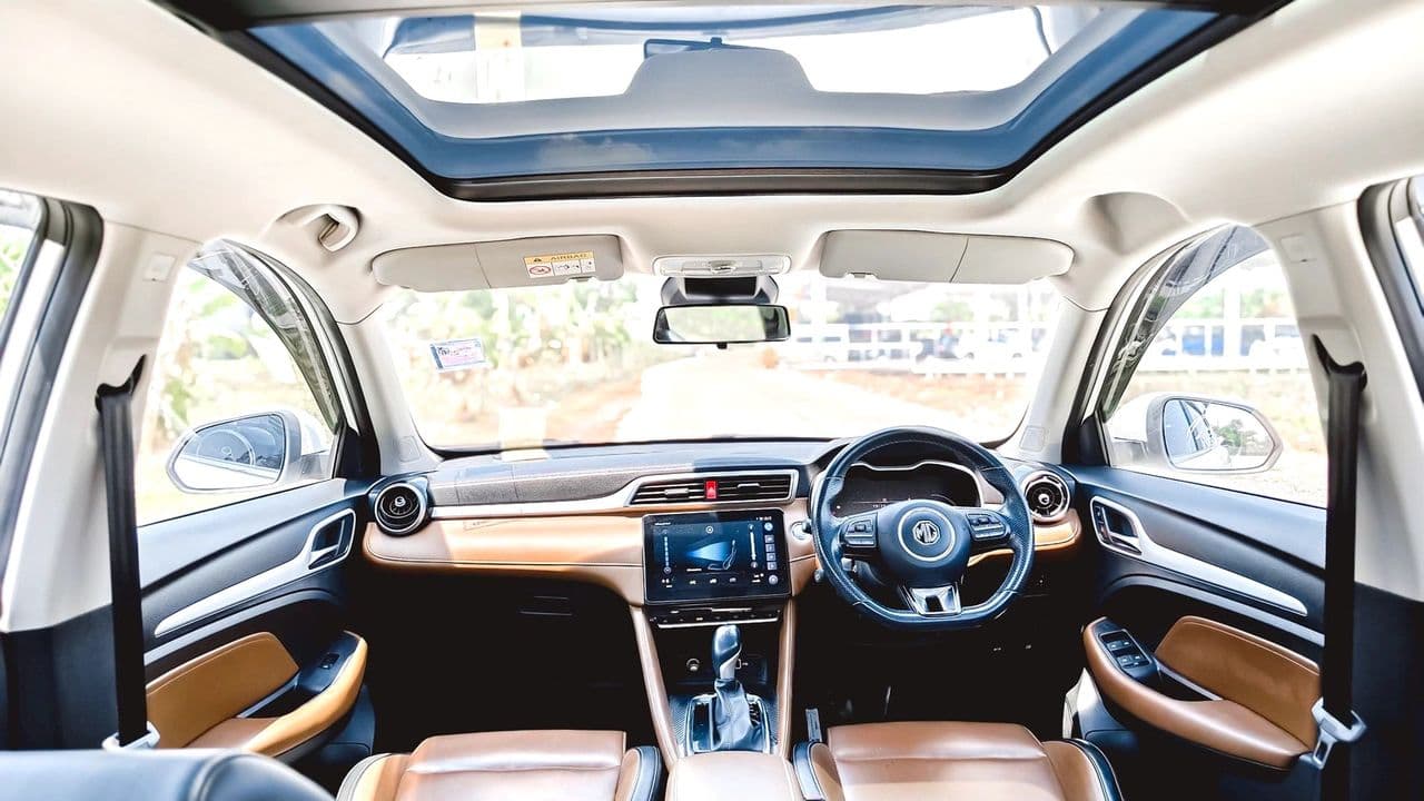 2020 Mg ZS i-SMART 1.5X Sunroof A/T