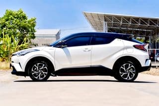 2019 TOYOTA C-HR 1.8 Hybrid High TOP A/T - image blurred placeholder