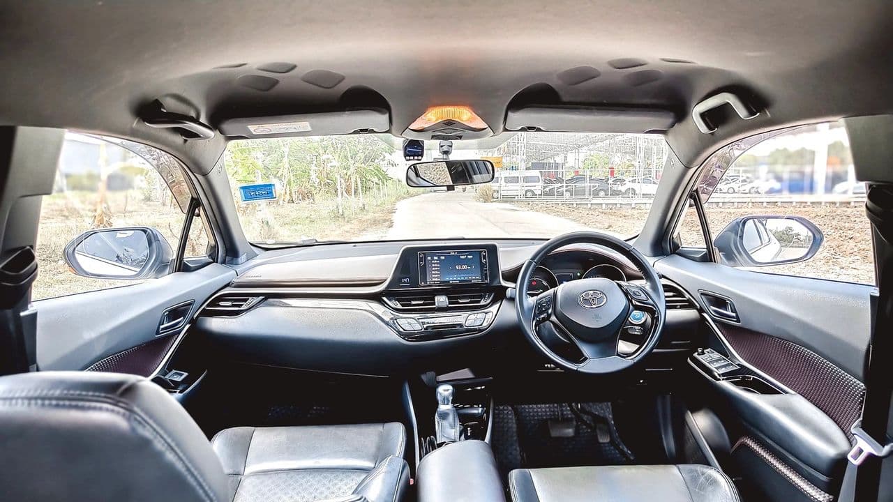 2019 TOYOTA C-HR 1.8 Hybrid High TOP A/T