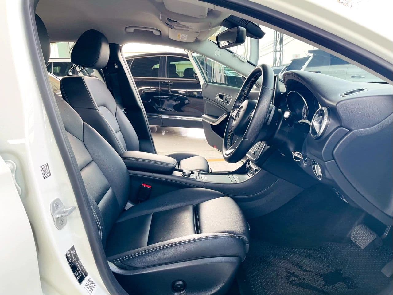 2017 MERCEDES-BENZ GLA200 1.6 Urban W156