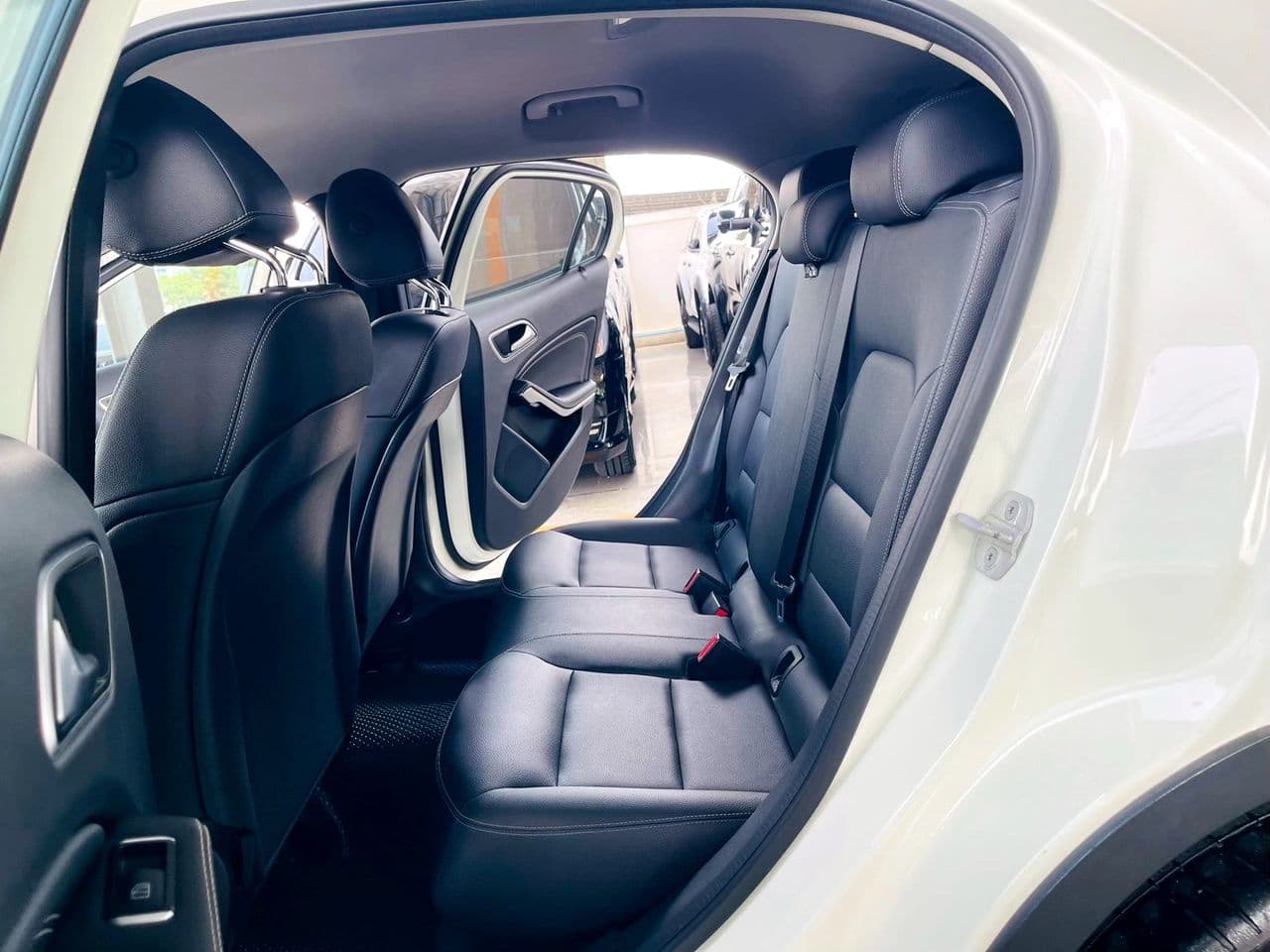 2017 MERCEDES-BENZ GLA200 1.6 Urban W156