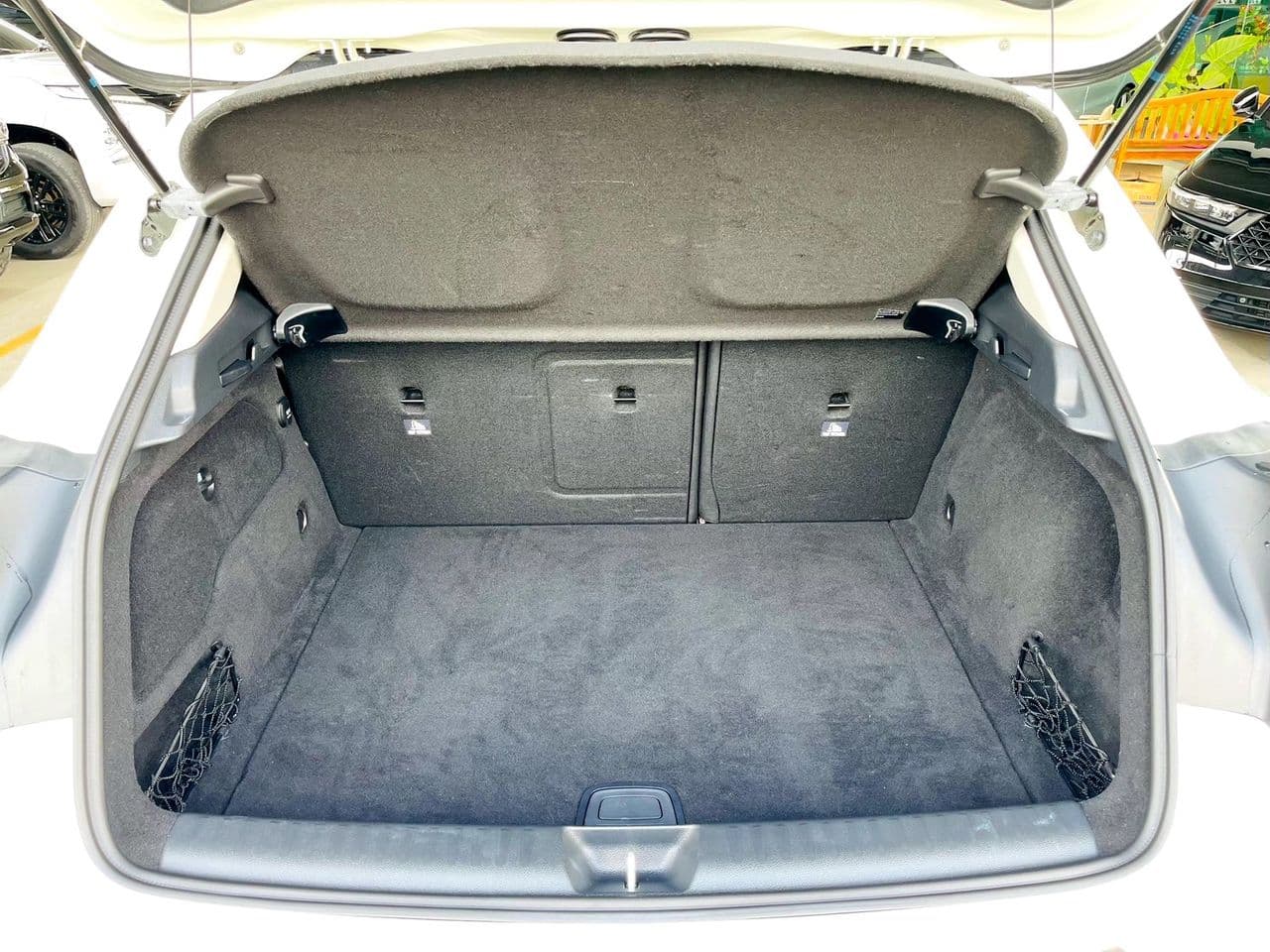 2017 MERCEDES-BENZ GLA200 1.6 Urban W156